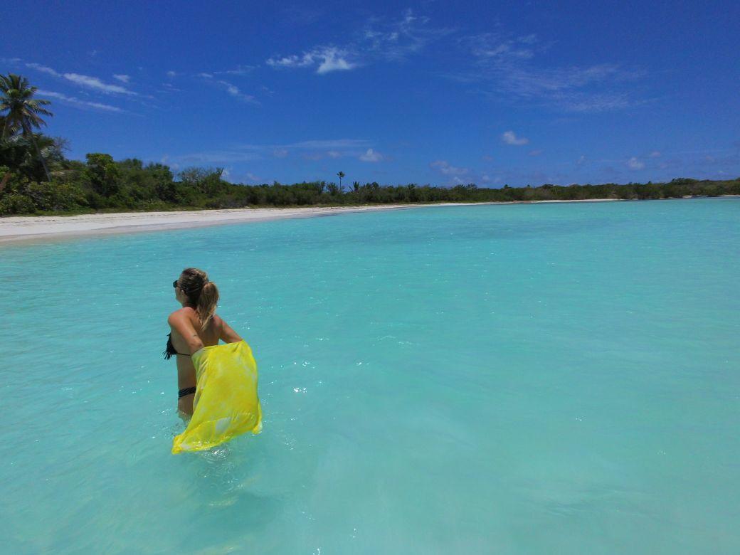 Saona Beach House - Bed And Breakfast Mano Juan Bagian luar foto